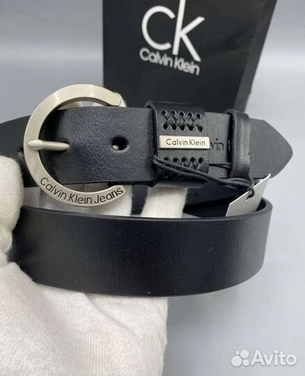 Calvin Klein Ремень женский кожаный