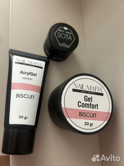 Продаю гель-лаки и прочее