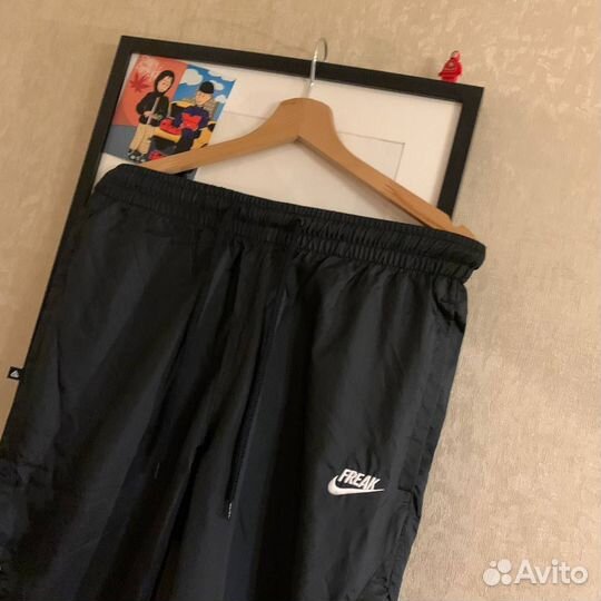 Спортивные штаны Nike LWT Track Pant