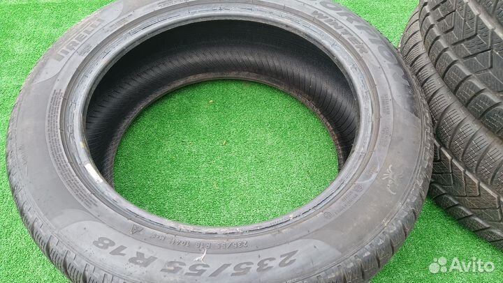 Pirelli Scorpion Winter 235/55 R18 104H