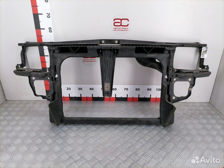 Панель передняя (телевизор) для Audi A3 8L