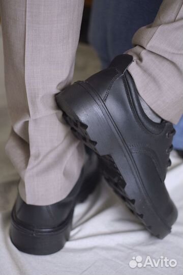 Новые трекинг ботинки особой прочности (США) р.43