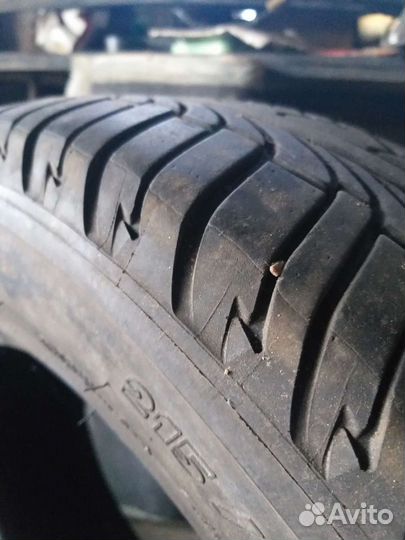 Michelin Agilis Plus 215/65 R16