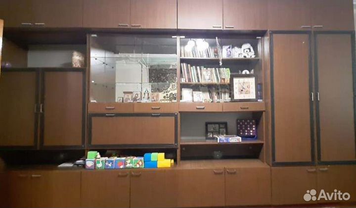 Стенка в гостиную бу