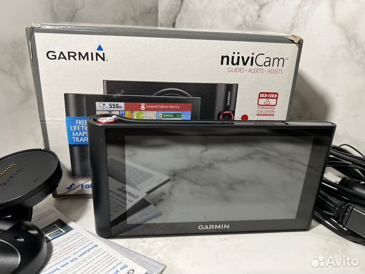 Garmin NuviCam LMT навигатор