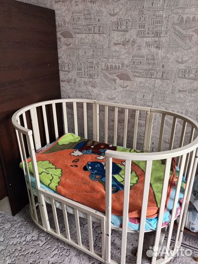 Детская кровать для новорожденных
