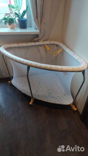 Манеж с шариками