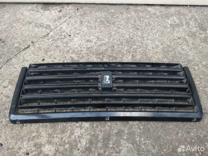 Пластик на ваз 2109 и 2107 решетка радиатора