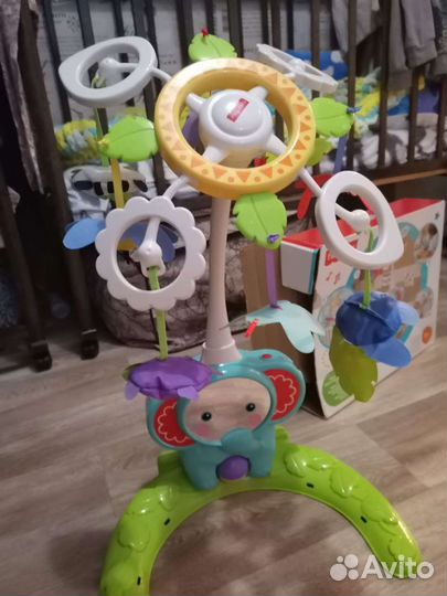 Мобиль на кроватку fisher price