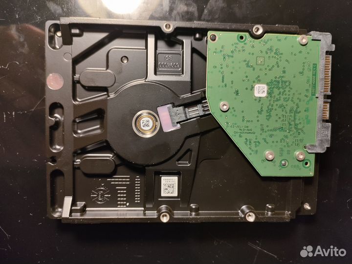 Жесткий диск Seagate 1тб SATA lll