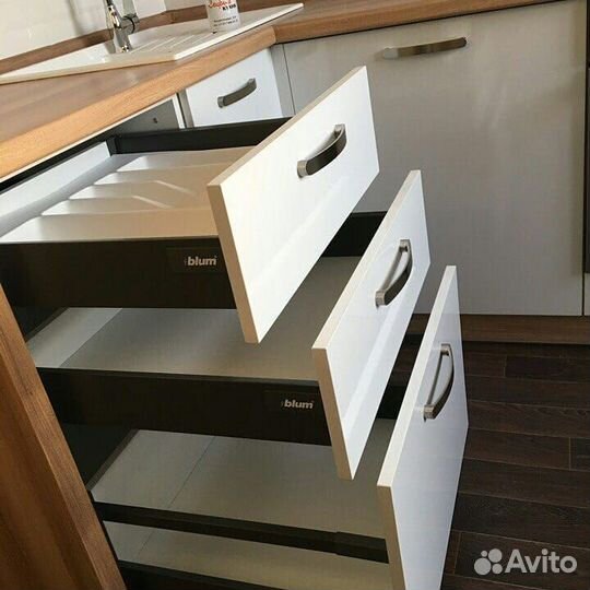 Кухонный гарнитур на заказ. Под ключ