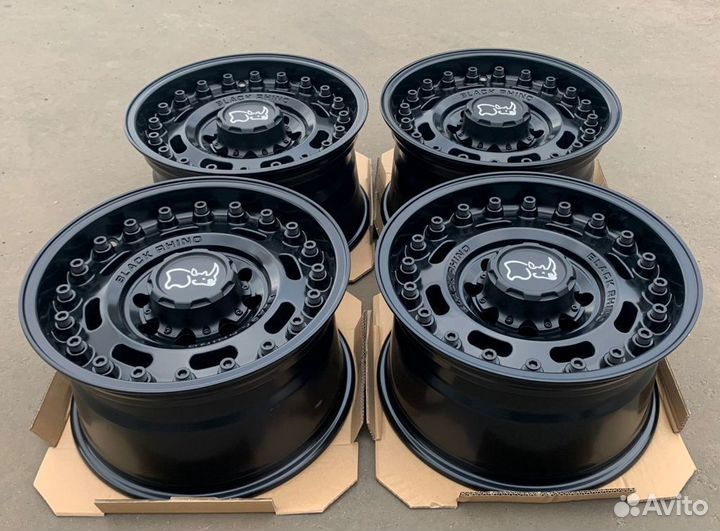 Диски Black Rhino 17x9.5 8x165 ET-20 Hummer H2