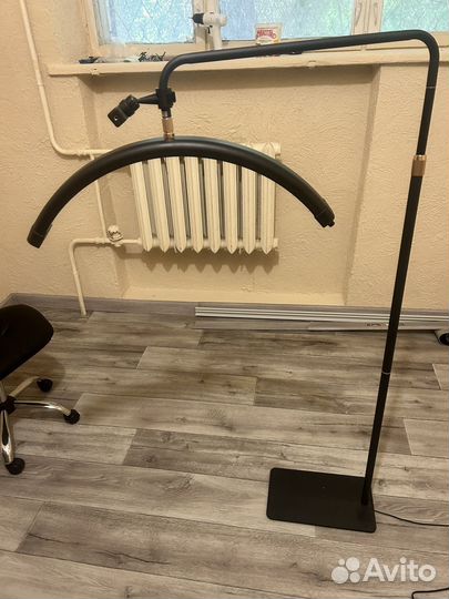 Напольная лампа