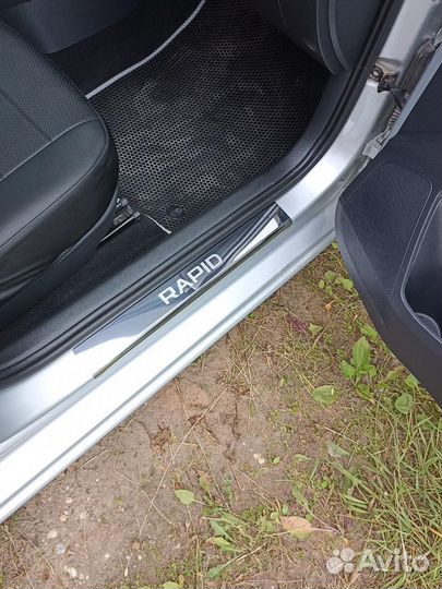 Накладки на пороги для Skoda Rapid I, II 2013-2020