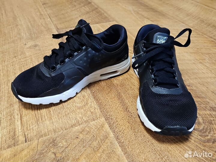 Кроссовки Nike Air Max Zero