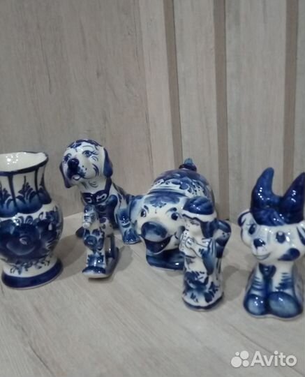 Фигурки гжель