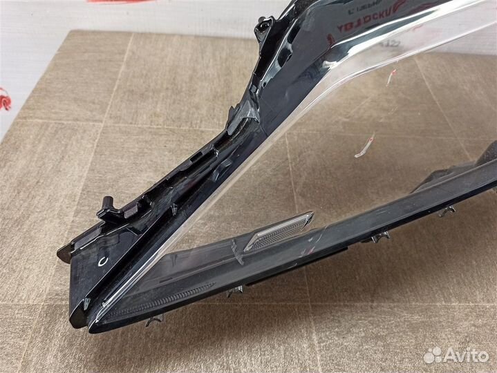 Фара - стекло левая Lexus Rx -Series 2015-Н.в