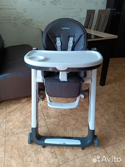 Стульчик для кормления peg perego