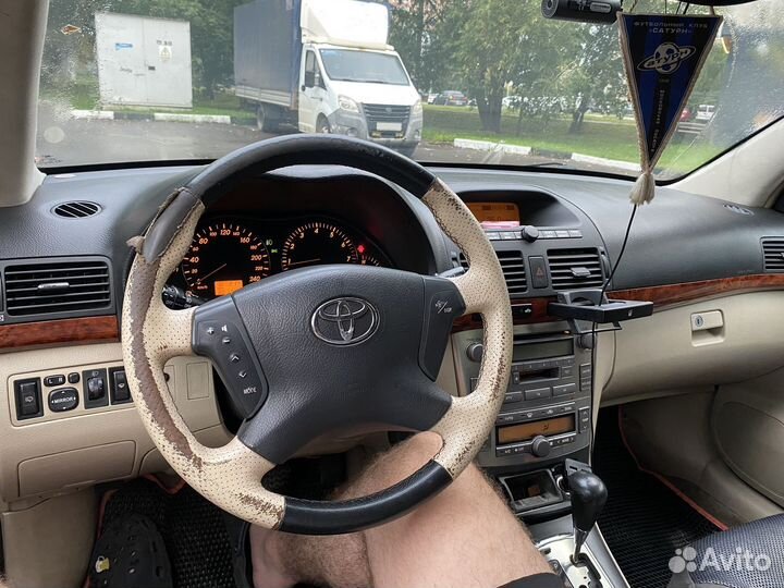 Toyota Avensis 1.8 AT, 2003, 310 000 км