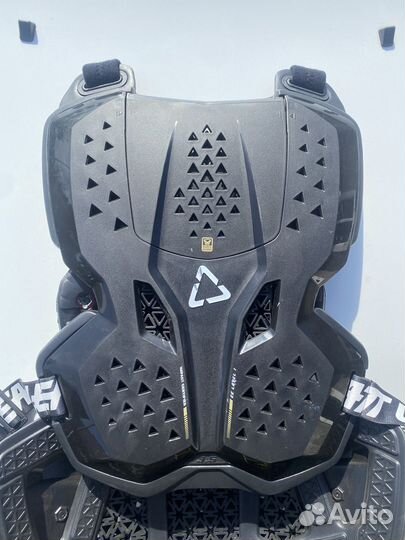 Защита тела leatt 3.5