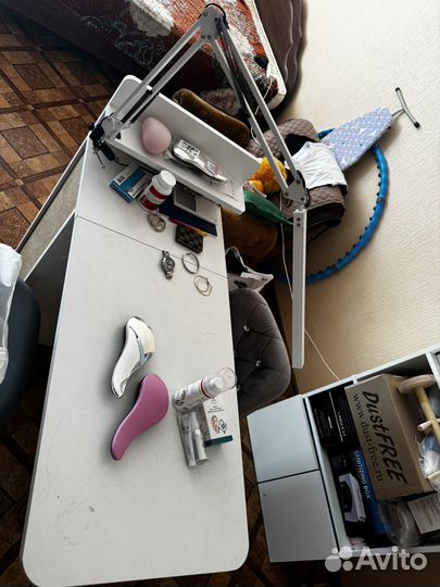 Продаю все для ногтей