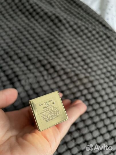 Помада estee lauder pure color envy