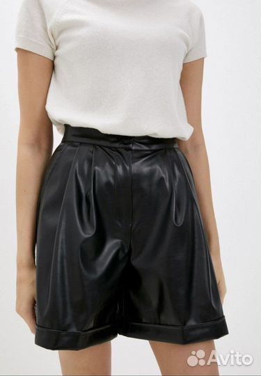 Кожаные шорты