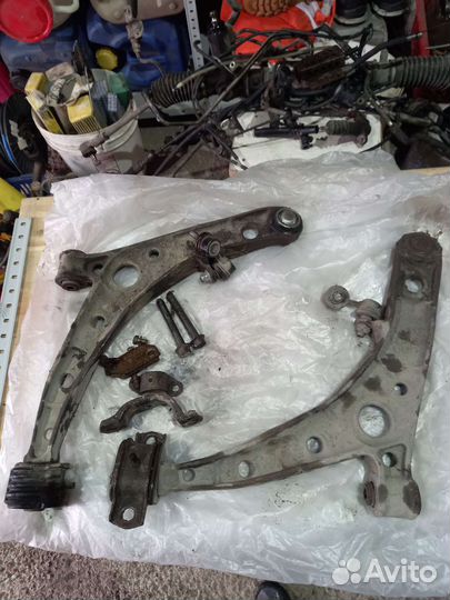 Mitsubishi space runner 95 г.в.рест