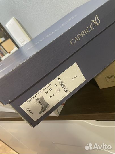 Зимние женские сапоги 38