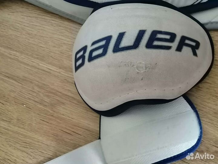 Нагрудник хоккейный jr s