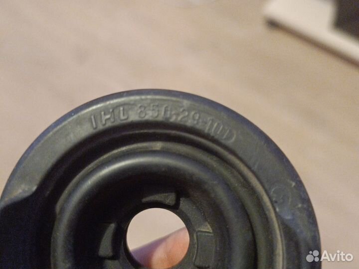 Заглушка фары передней