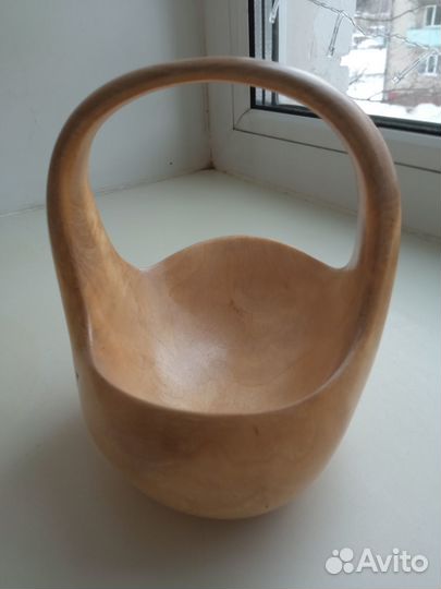 Ваза -корзинка из капа (сувеля). Маленькая