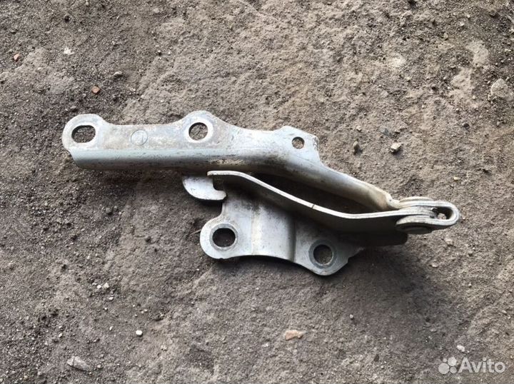 Toyota land cruiser prado 120 петля капота левая