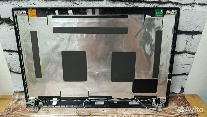 Крышка матрицы ноутбука Samsung NP-RV515, RV520