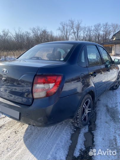 LADA Granta 1.6 AT, 2012, 200 000 км