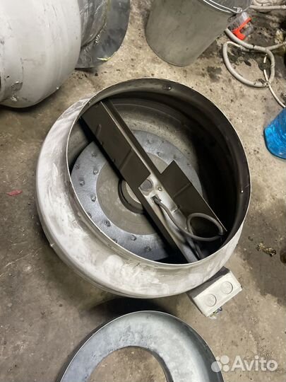 Вентилятор вытяжной бу