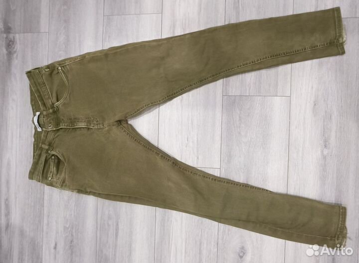 Джинсы мужские