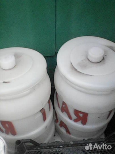 Бутыль пластиковая