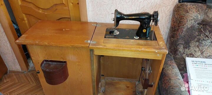 Швейная машинка ножная подольск
