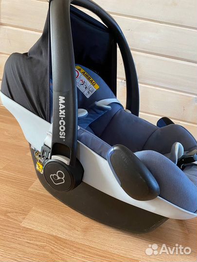 Автолюльки Maxi-Cosi Pebble Plus