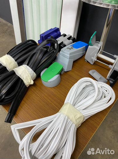 Двери ручки петли уплотнители для холодильных каме