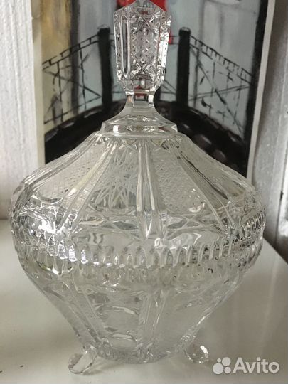 Хрустальная конфетница с крышкой Богемия. Винтаж