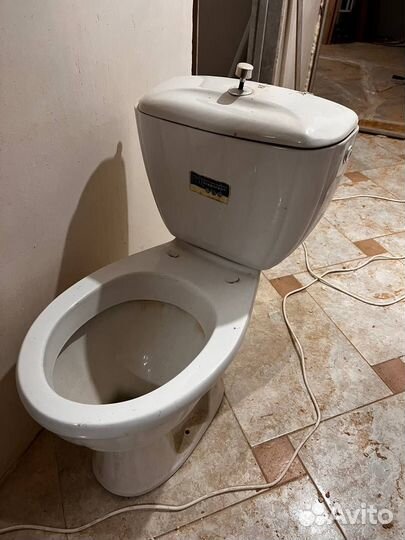 Унитаз с бачком бу