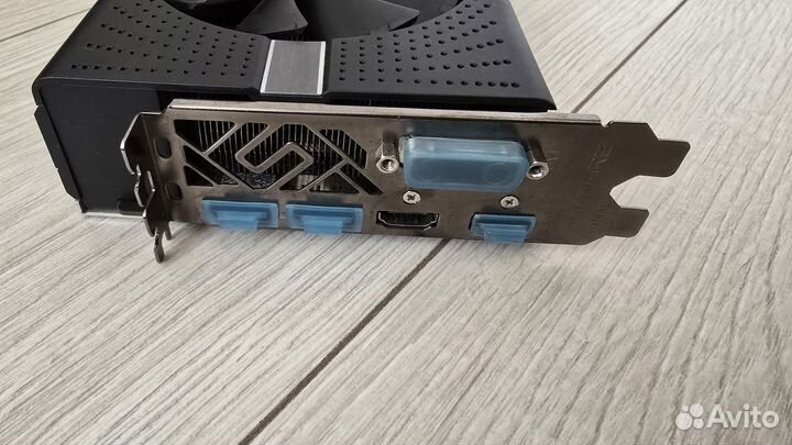 Sapphire nitro+ RX570 4G