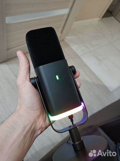 Динамический микрофон fifine AM8