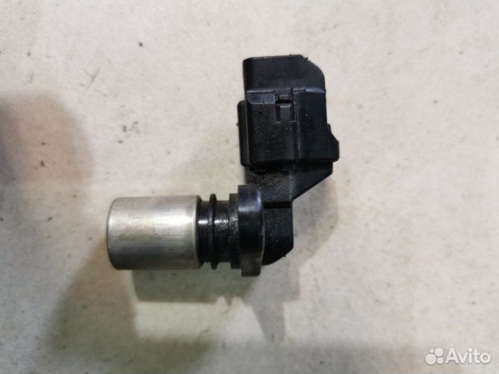 Датчик положения коленвала Volvo XC70