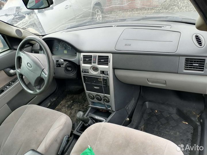 Приора 2010г в разборе