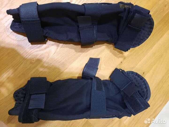 Налокотники Black fire новые