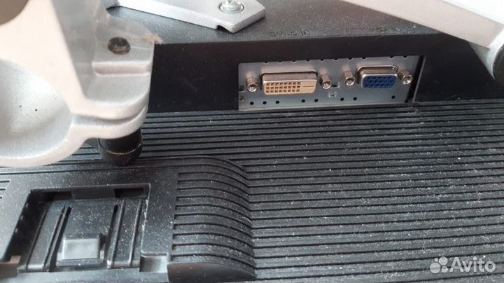 Монитор Packard bell