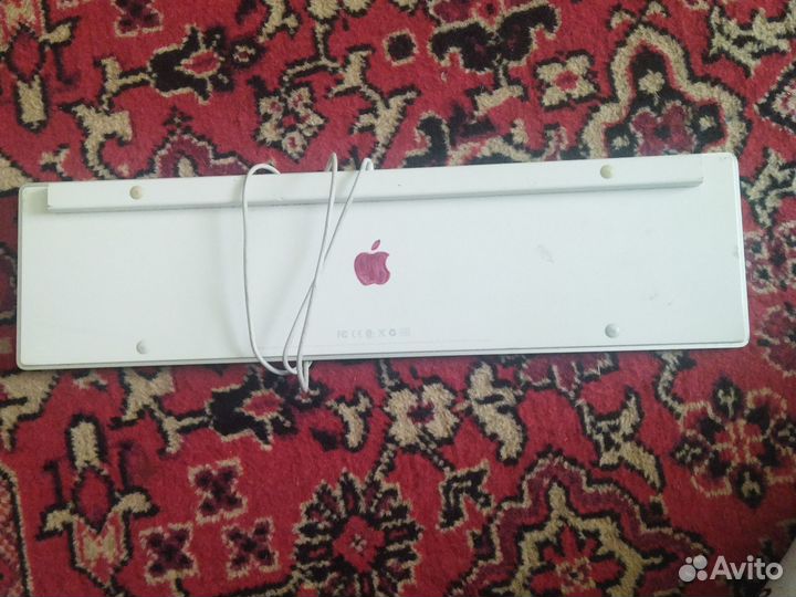 Клавиатура Apple